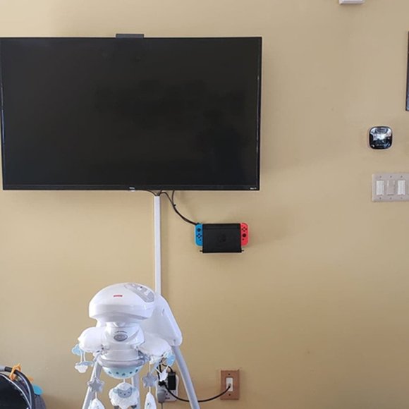 Nintendo Switch Dock Wall Mount and Cartridge Game Holder - Holds 7 Carts - Picture 3 of 16